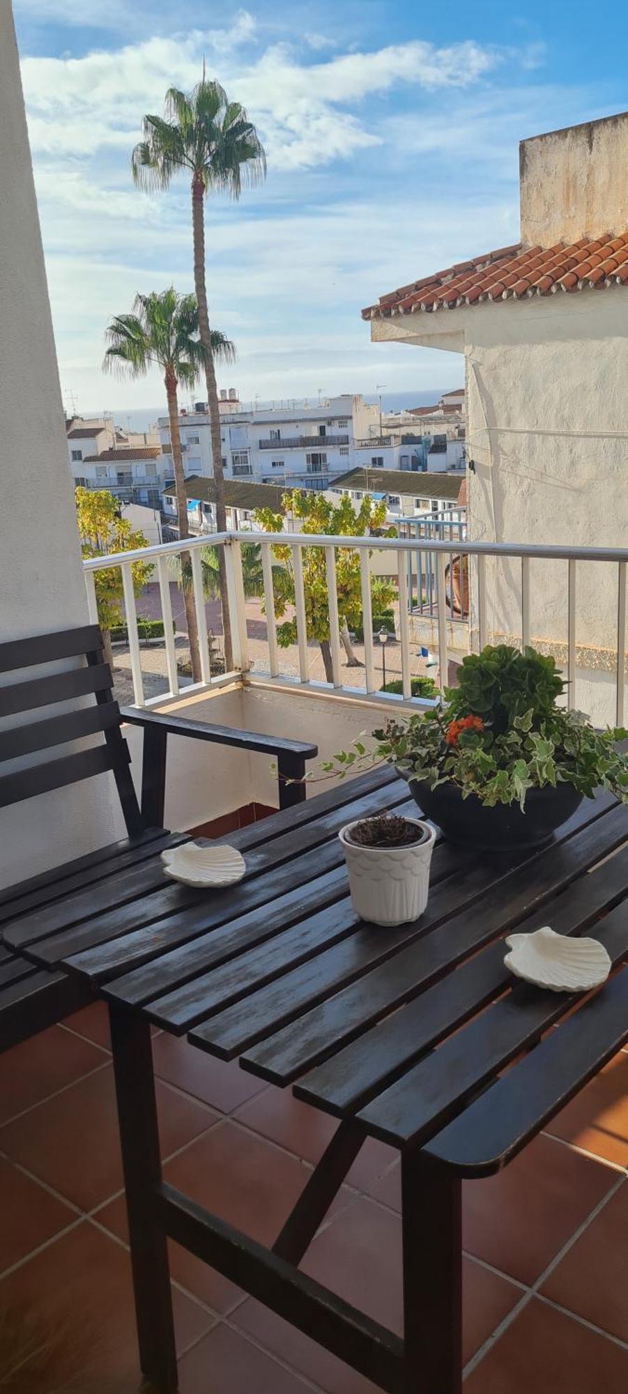 Apartamento Azul Нерха Екстериор снимка